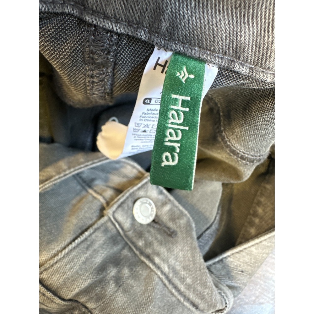 New Halara Flex Mid Rise Straight Leg Casual Jeans Pockets Gray Large Soft Denim - Picture 7 of 16